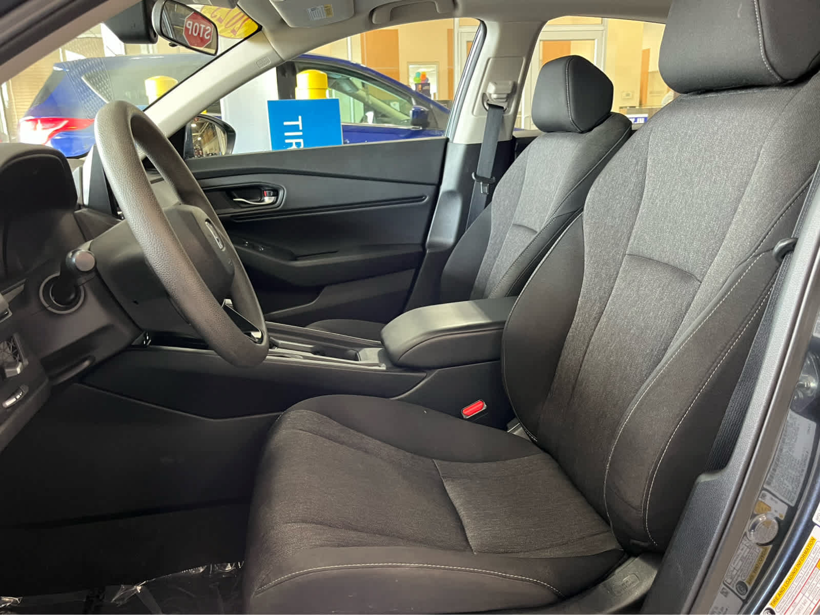 Used 2023 Honda Accord EX image 12