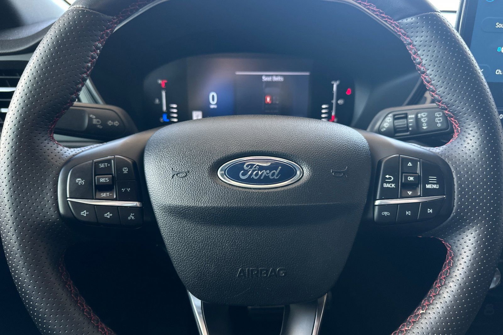 Certified 2024 Ford Escape ST-Line w/ Tech Pack #1 FWD image 23