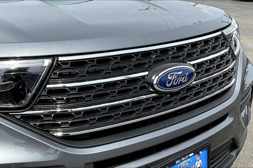 Certified 2022 Ford Explorer XLT AWD/4WD image 35