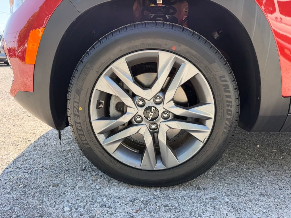 Used 2022 Kia Seltos S AWD/4WD image 11