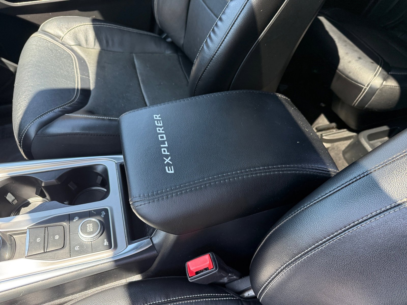 Certified 2020 Ford Explorer ST AWD/4WD image 14