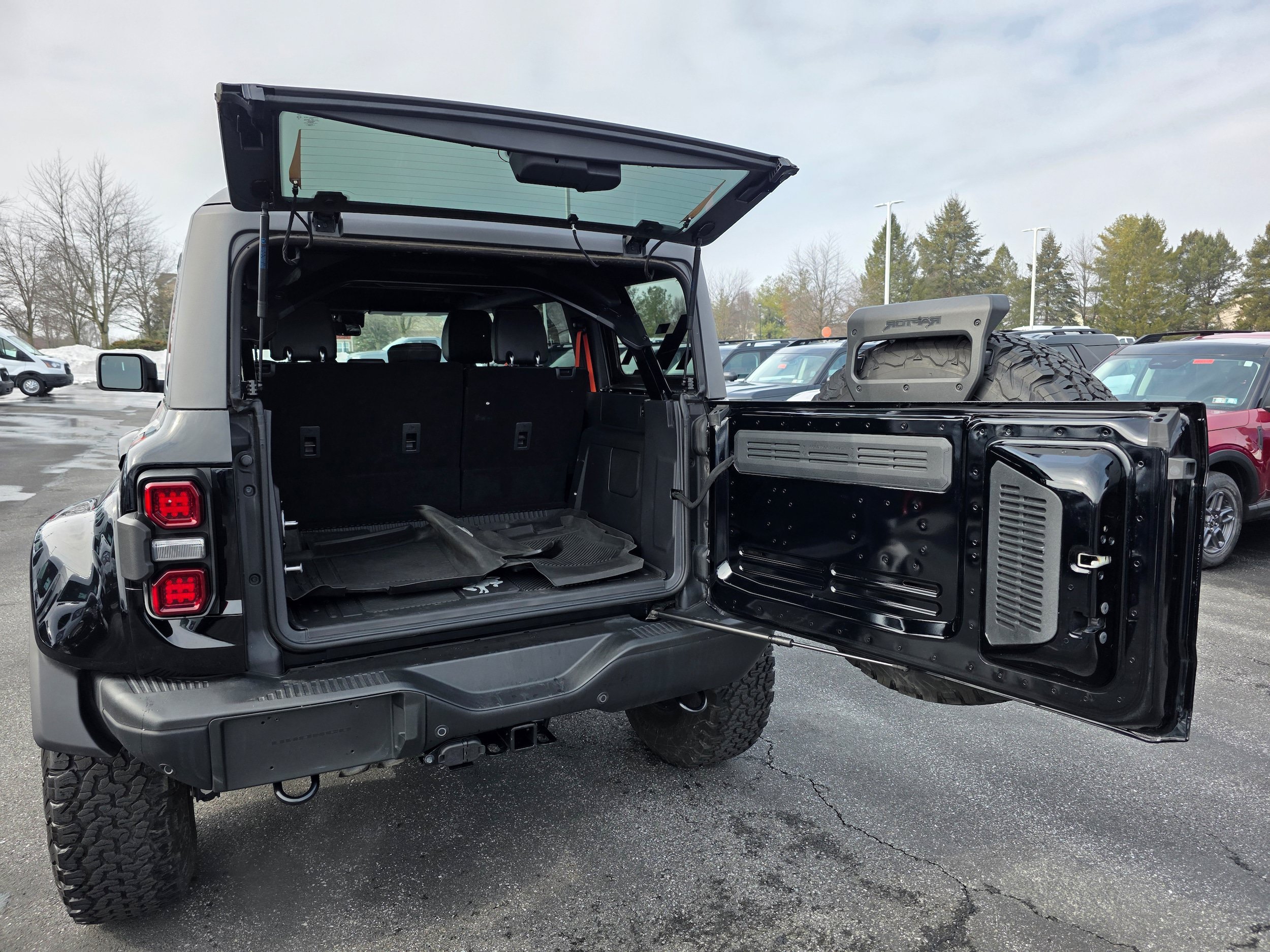 Certified 2024 Ford Bronco Raptor AWD/4WD image 10