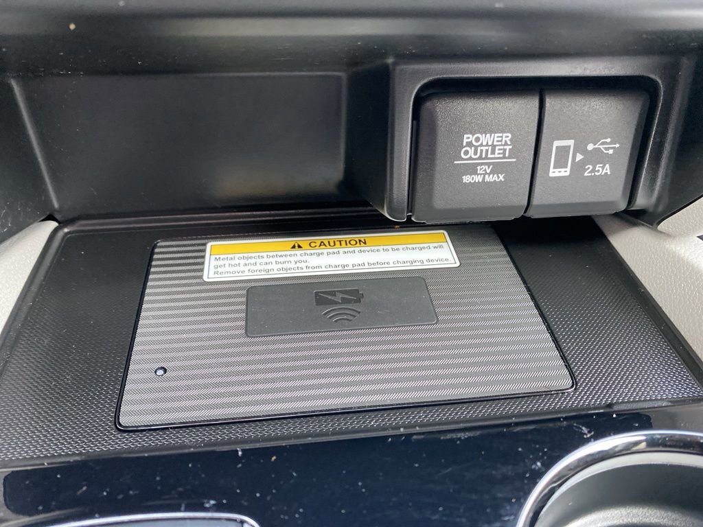 Used 2022 Honda Pilot Elite image 40