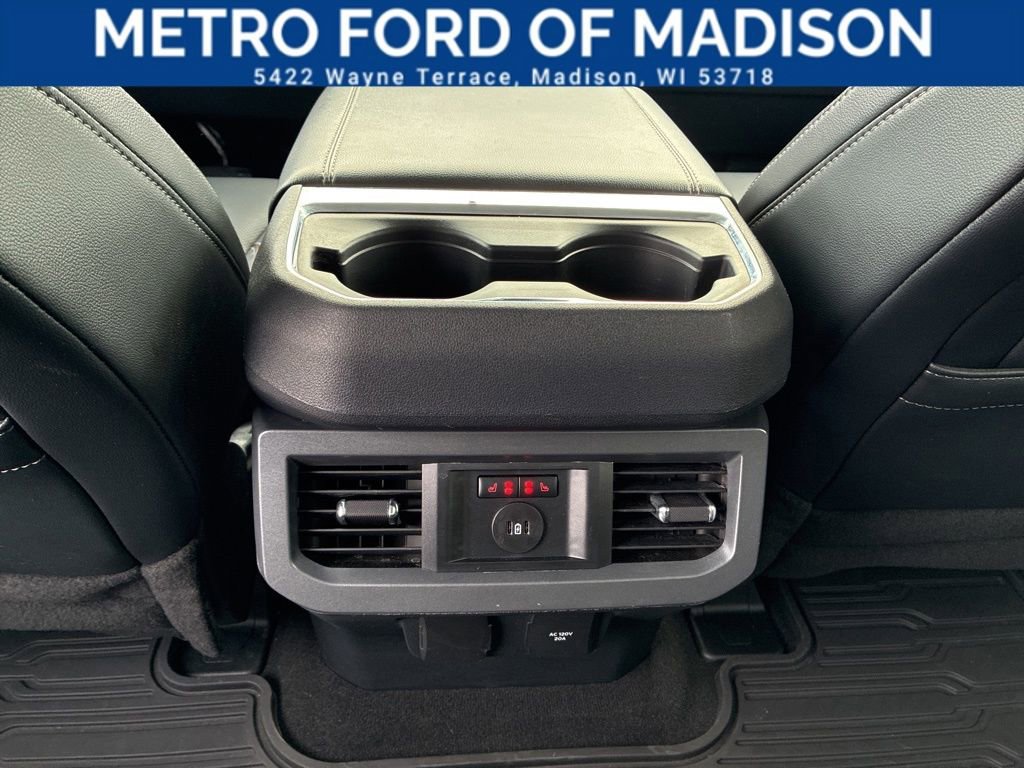 Certified 2024 Ford F350 Lariat w/ Lariat Ultimate Package image 19