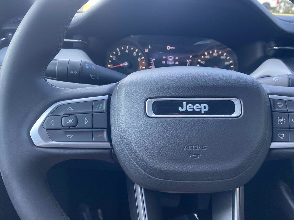 Used 2024 Jeep Compass Limited AWD/4WD image 32