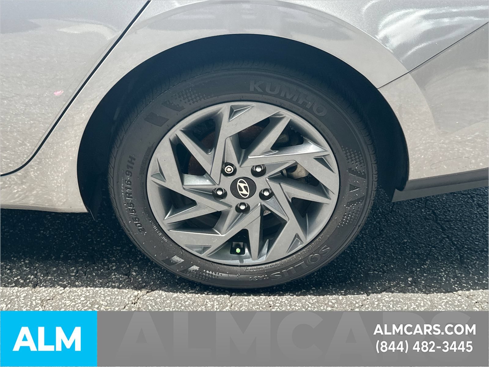 Used 2024 Hyundai Elantra SEL FWD image 22