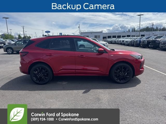 Certified 2024 Ford Escape ST-Line Elite w/ Premium Technology Package AWD/4WD image 4