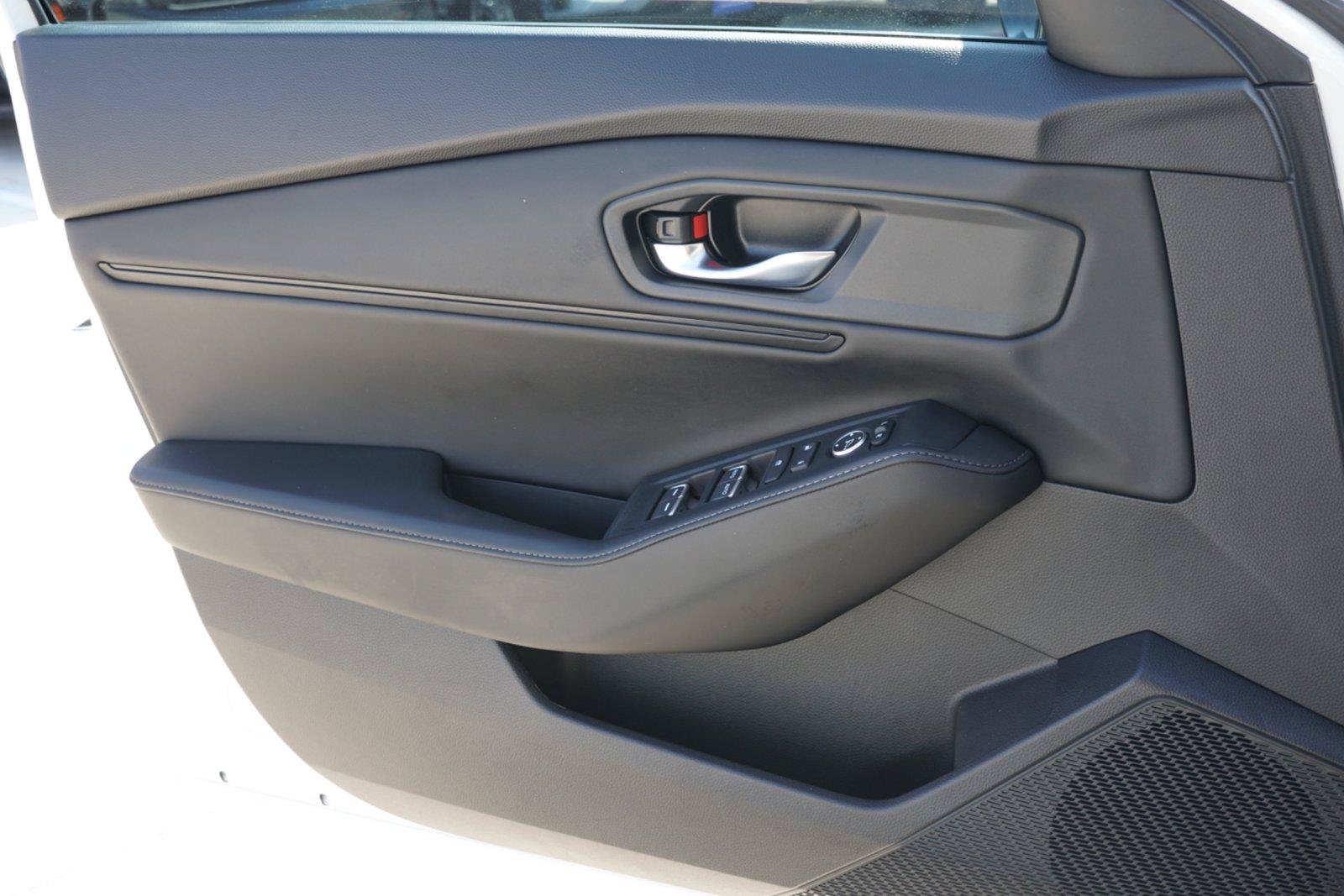 Used 2023 Honda Accord Sport image 19
