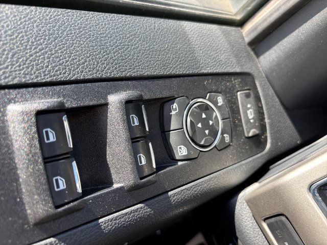 Certified 2022 Ford F250 Lariat w/ Tremor Off-Road Package AWD/4WD image 16