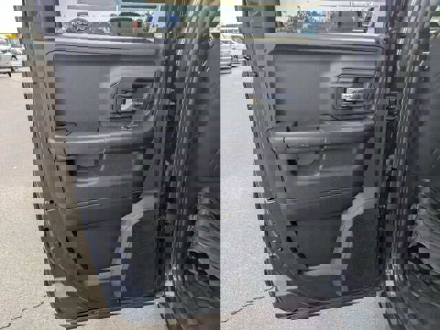 Used 2021 RAM 1500 Classic Warlock w/ Luxury Group image 26