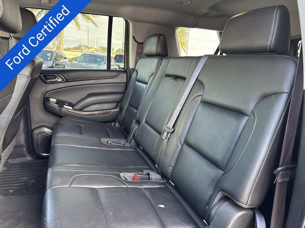 Used 2017 Chevrolet Suburban LT image 17