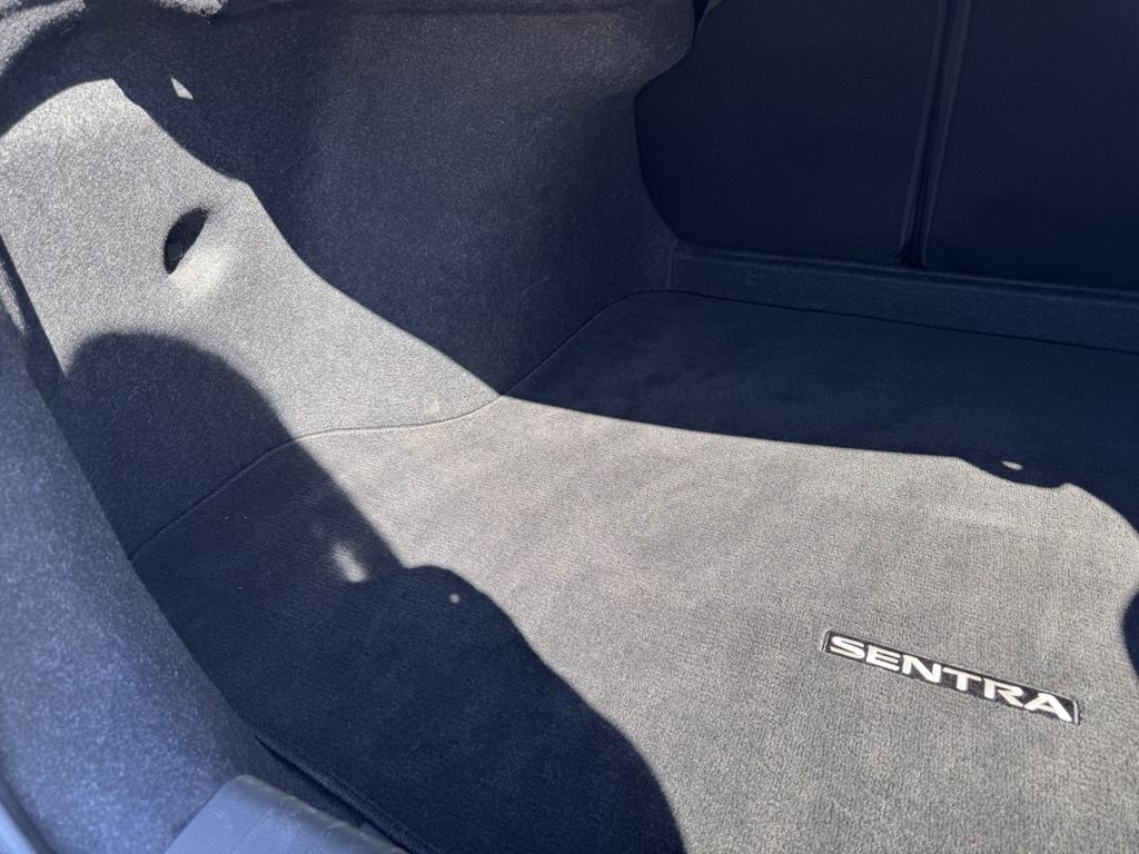 Used 2023 Nissan Sentra SV FWD image 31