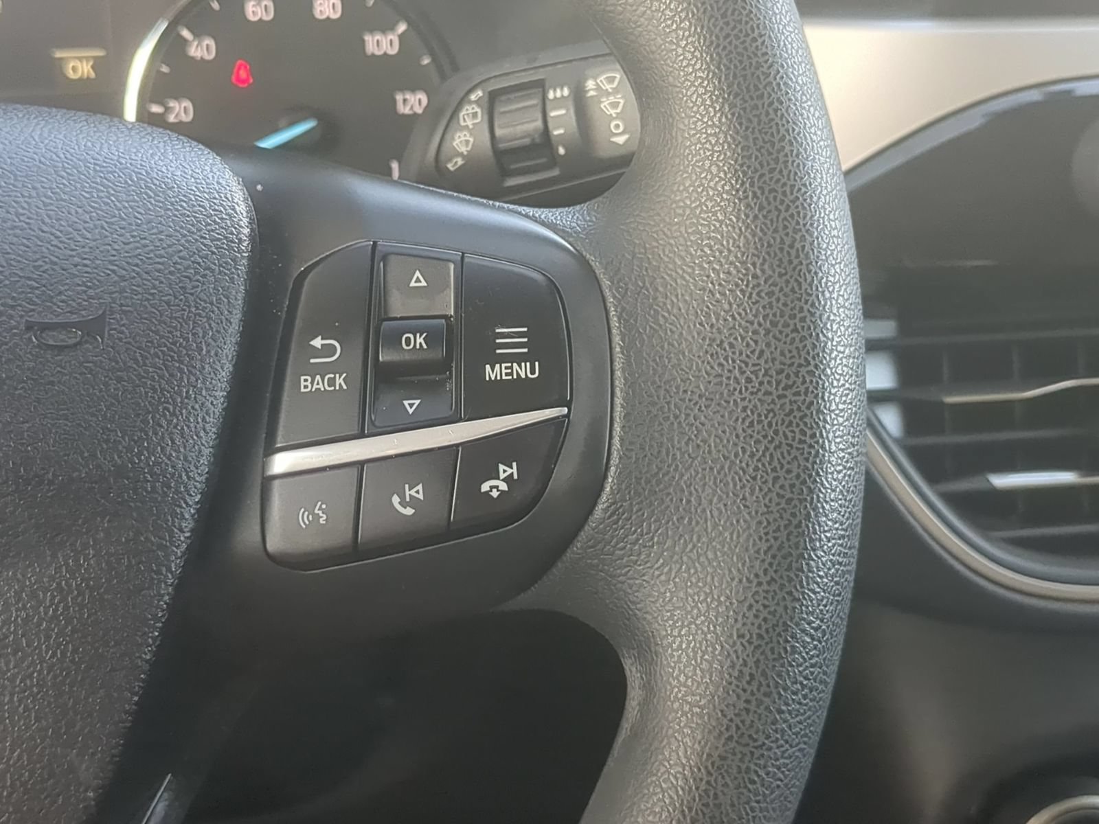 Certified 2022 Ford Escape SE AWD/4WD image 17