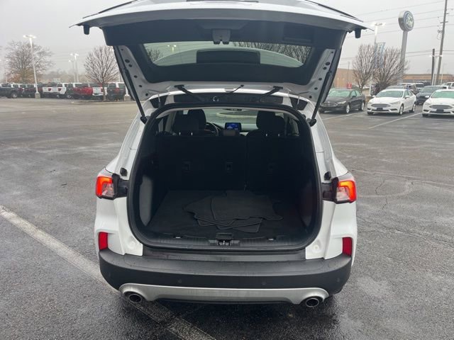 Certified 2021 Ford Escape SE image 12