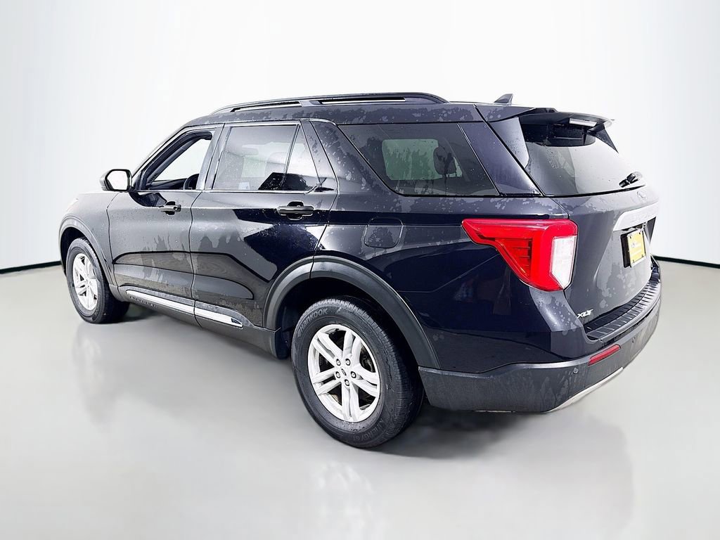 Certified 2023 Ford Explorer XLT w/ Equipment Group 202A image 3