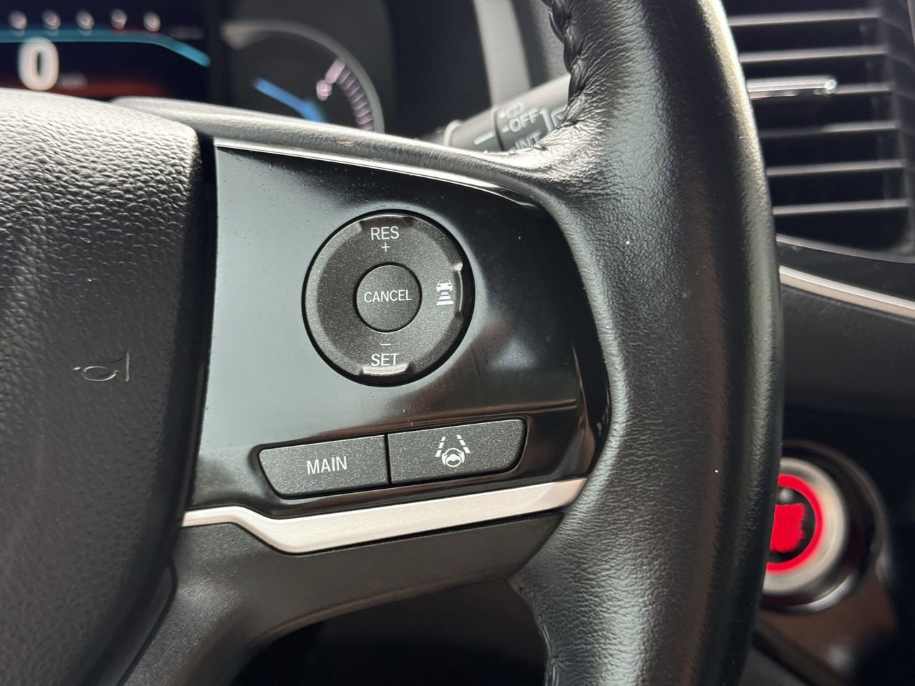 Used 2022 Honda Pilot Touring image 14