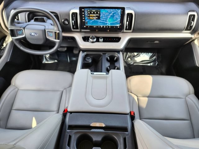 Certified 2025 Ford Expedition Active AWD/4WD image 12