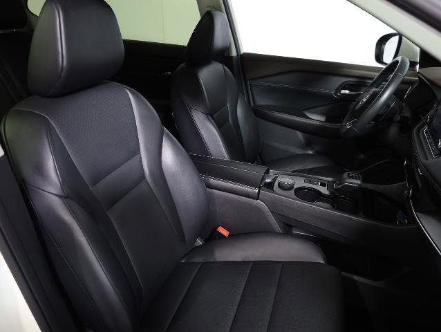 Used 2023 Nissan Rogue SV w/ SV Premium B Package AWD/4WD image 9