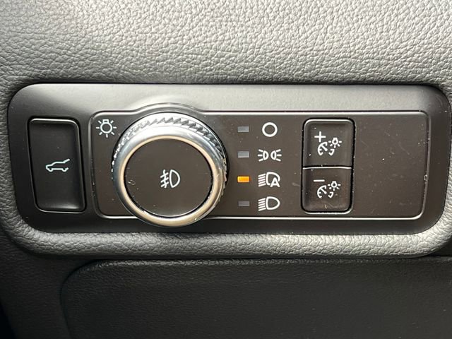 Certified 2023 Ford Explorer XLT w/ Equipment Group 202A image 20