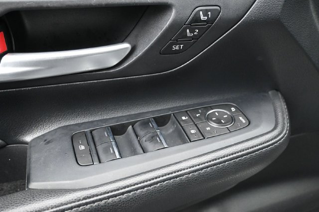 Used 2024 Toyota Grand Highlander AWD image 14