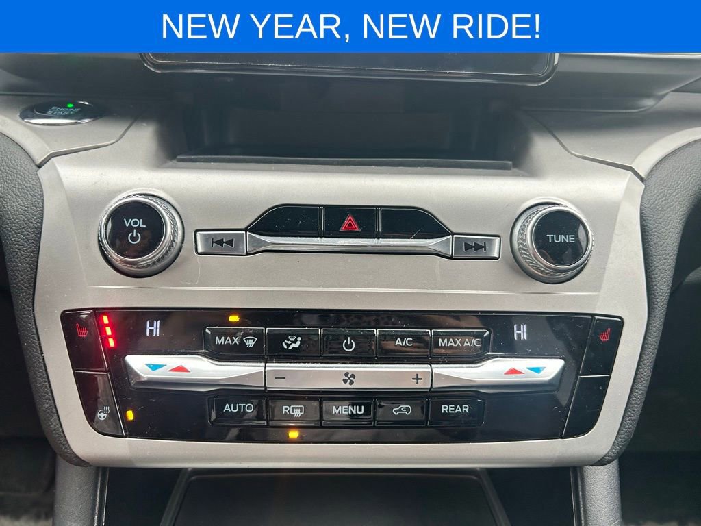 Certified 2021 Ford Explorer XLT w/ Equipment Group 202A image 16