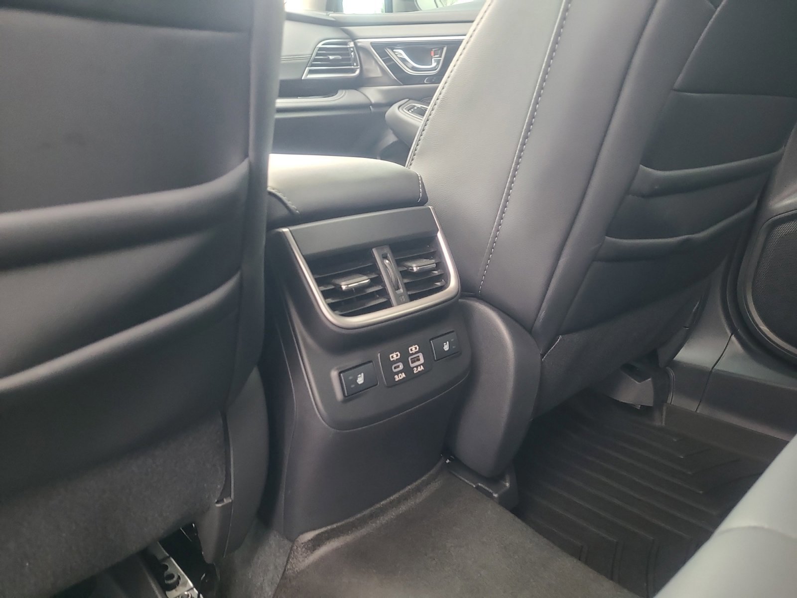 Used 2024 Subaru Outback Limited XT w/ Popular Package #2 image 32