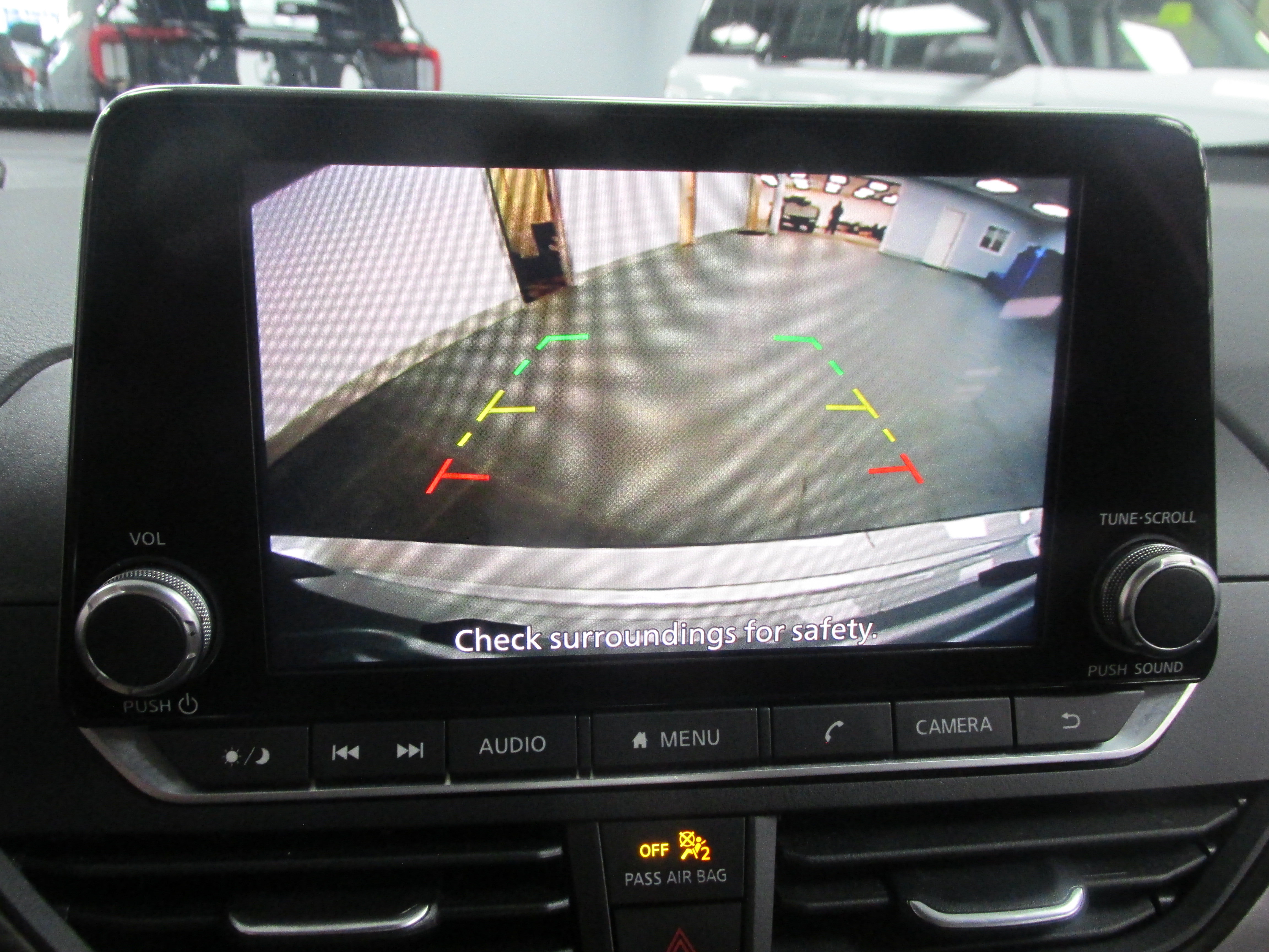 Used 2024 Nissan Altima 2.5 SV FWD image 33