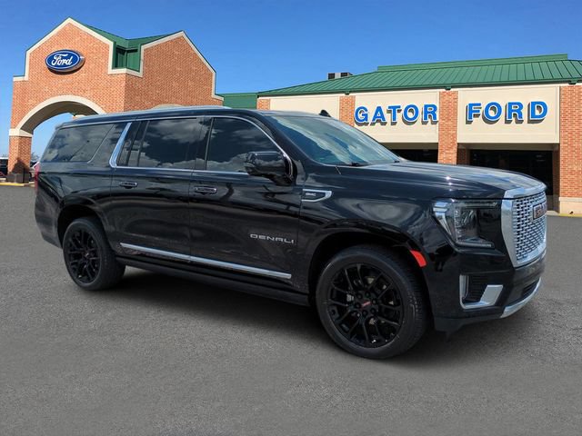 Used 2023 GMC Yukon XL Denali AWD/4WD image 42