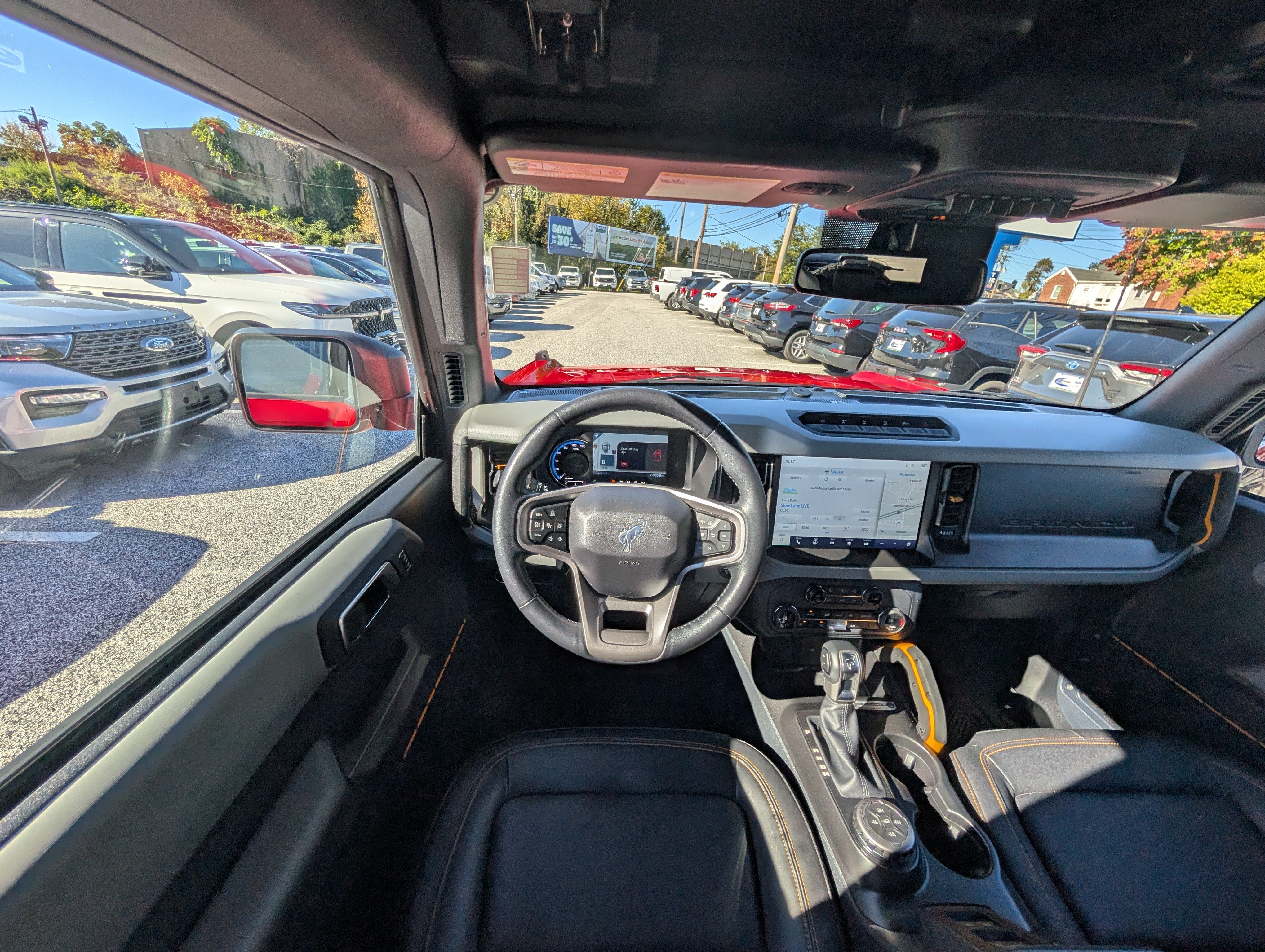 Certified 2023 Ford Bronco Badlands AWD/4WD image 17