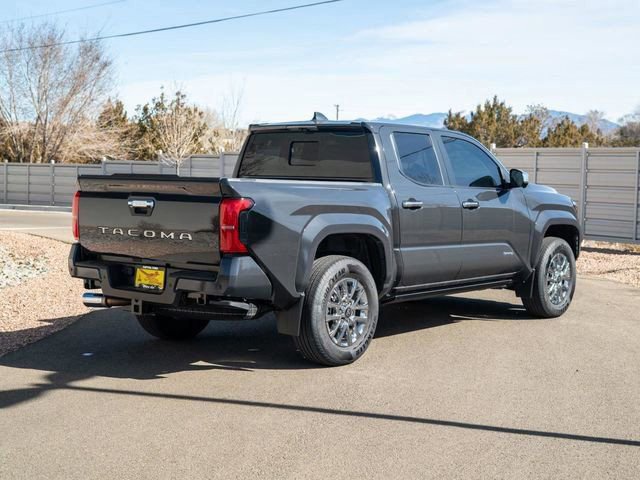 Used 2025 Toyota Tacoma Limited AWD/4WD image 4