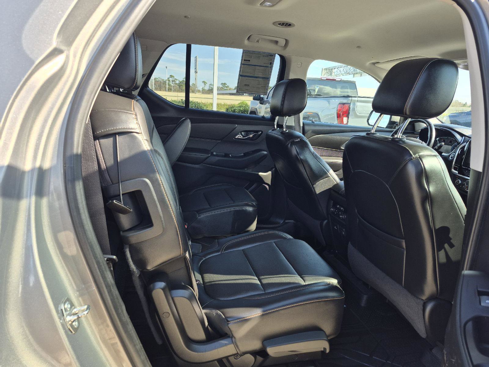 Used 2019 Chevrolet Traverse Premier image 31