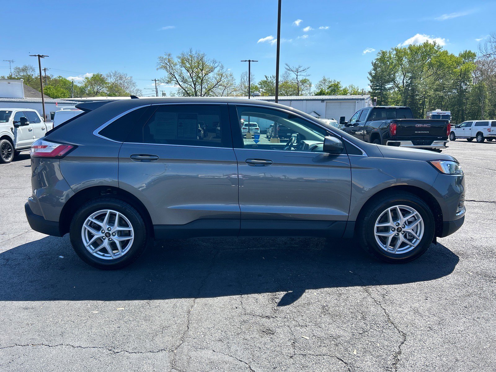 Certified 2023 Ford Edge SEL w/ Convenience Package AWD/4WD image 17