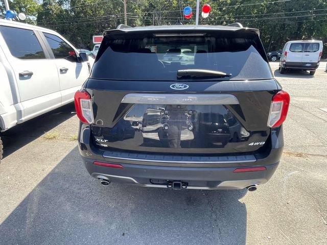 Certified 2023 Ford Explorer XLT w/ Equipment Group 202A AWD/4WD image 5