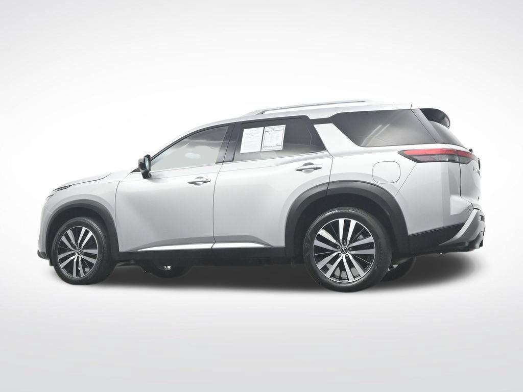 Used 2023 Nissan Pathfinder Platinum AWD/4WD image 47