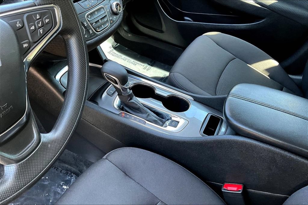Used 2024 Chevrolet Malibu LT FWD image 20