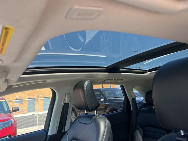 Certified 2023 Ford Edge SEL w/ Convenience Package AWD/4WD image 18