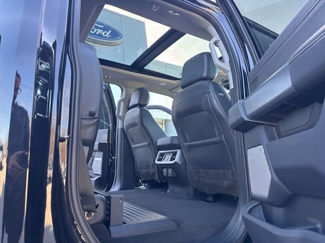 Certified 2023 Ford F250 Lariat w/ Lariat Ultimate Package image 46