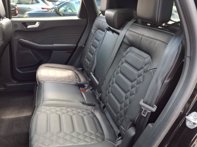 Certified 2023 Ford Escape Platinum w/ Premium Technology Package AWD/4WD image 8