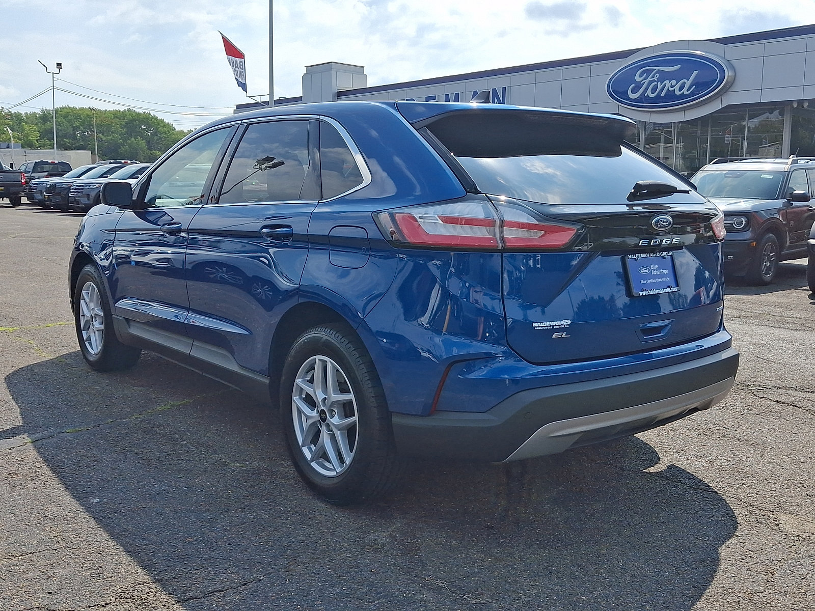 Certified 2024 Ford Edge SEL AWD/4WD image 5
