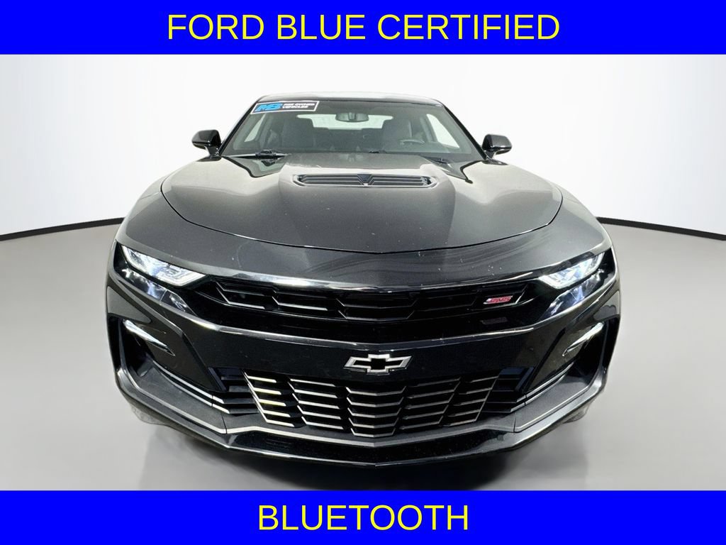 Used 2019 Chevrolet Camaro SS RWD image 3