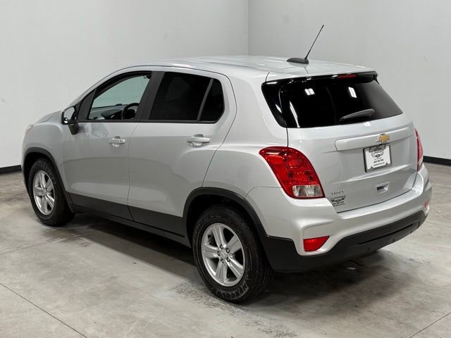 Used 2020 Chevrolet Trax LS w/ Tint and Cruise Package image 9