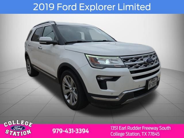 Certified 2019 Ford Explorer Limited w/ Class III Trailer Tow Package
