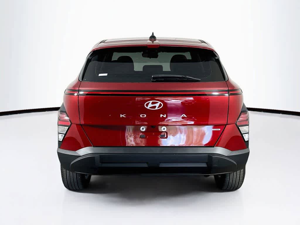 Used 2025 Hyundai Kona SE AWD/4WD image 5