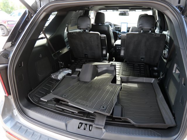 Certified 2024 Ford Explorer ST w/ Equipment Group 401A AWD/4WD image 10