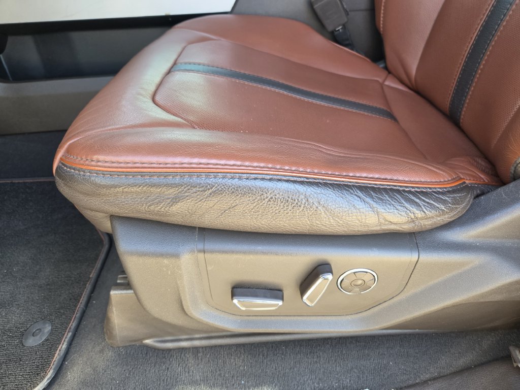 Certified 2019 Ford F350 King Ranch w/ King Ranch Ultimate Package AWD/4WD image 24
