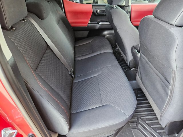 Used 2021 Toyota Tacoma SR5 RWD image 18