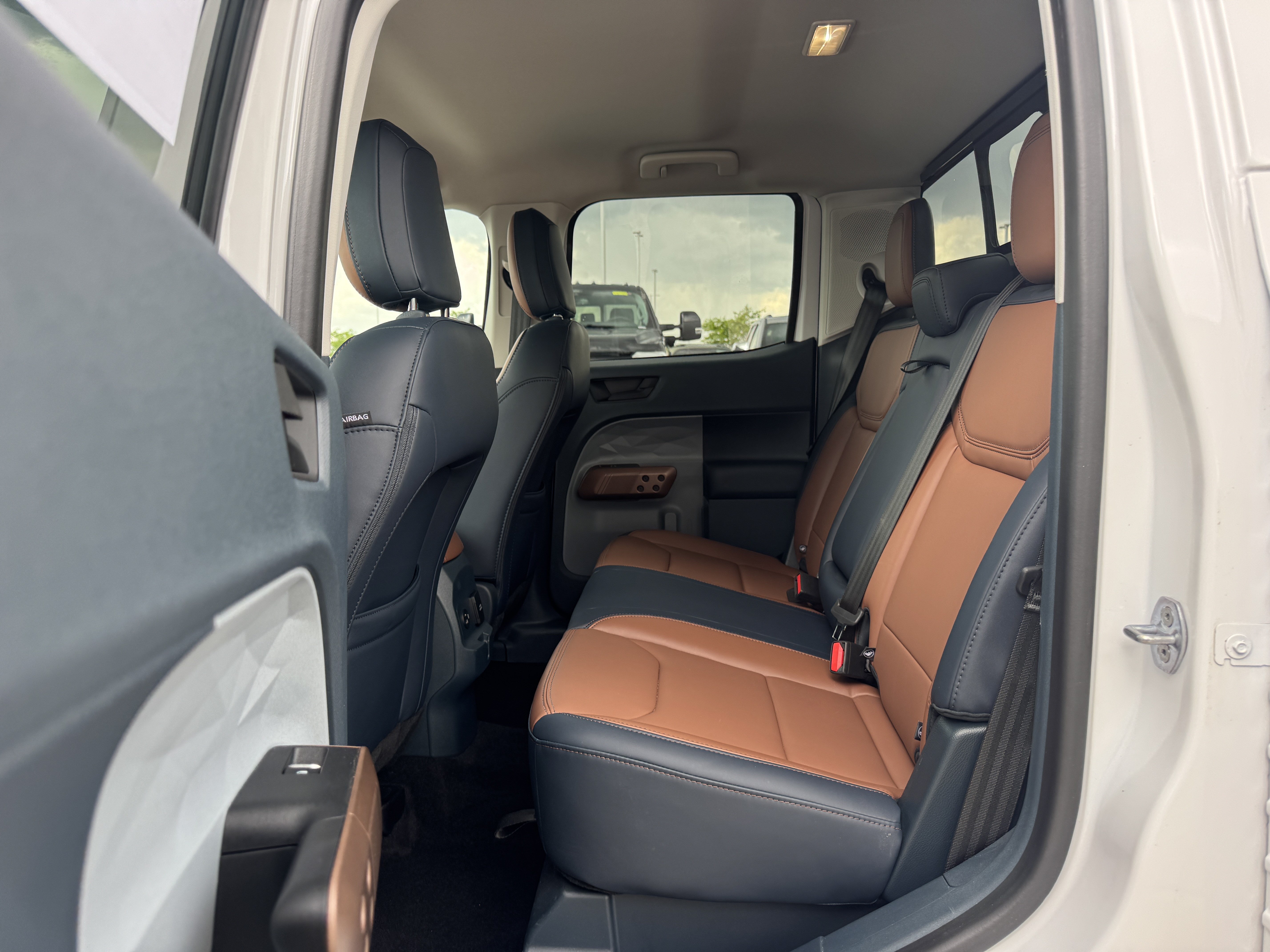 Certified 2024 Ford Maverick Lariat w/ 4K Tow Package AWD/4WD image 19