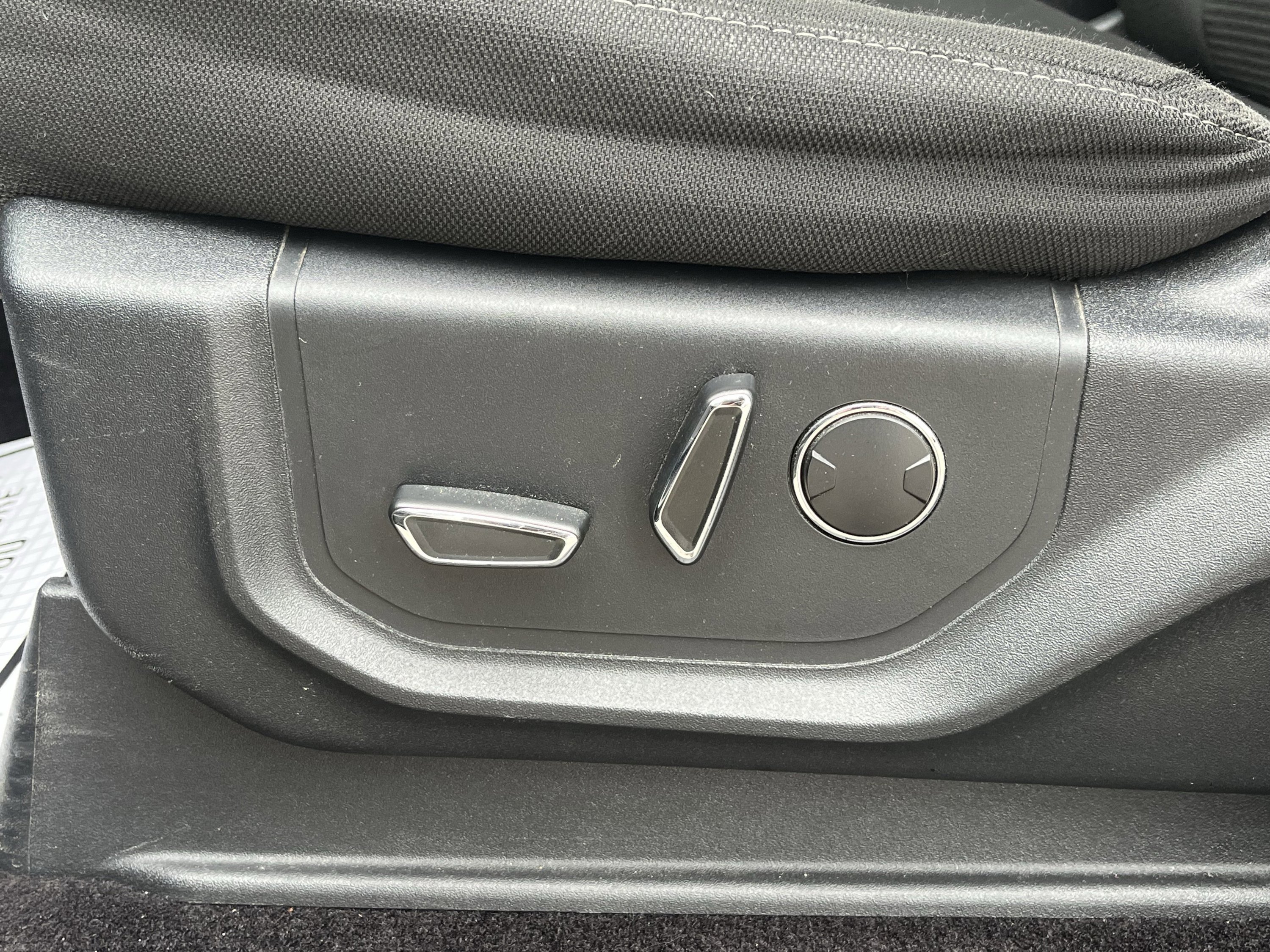 Certified 2017 Ford F150 XLT w/ Equipment Group 302A Luxury image 11