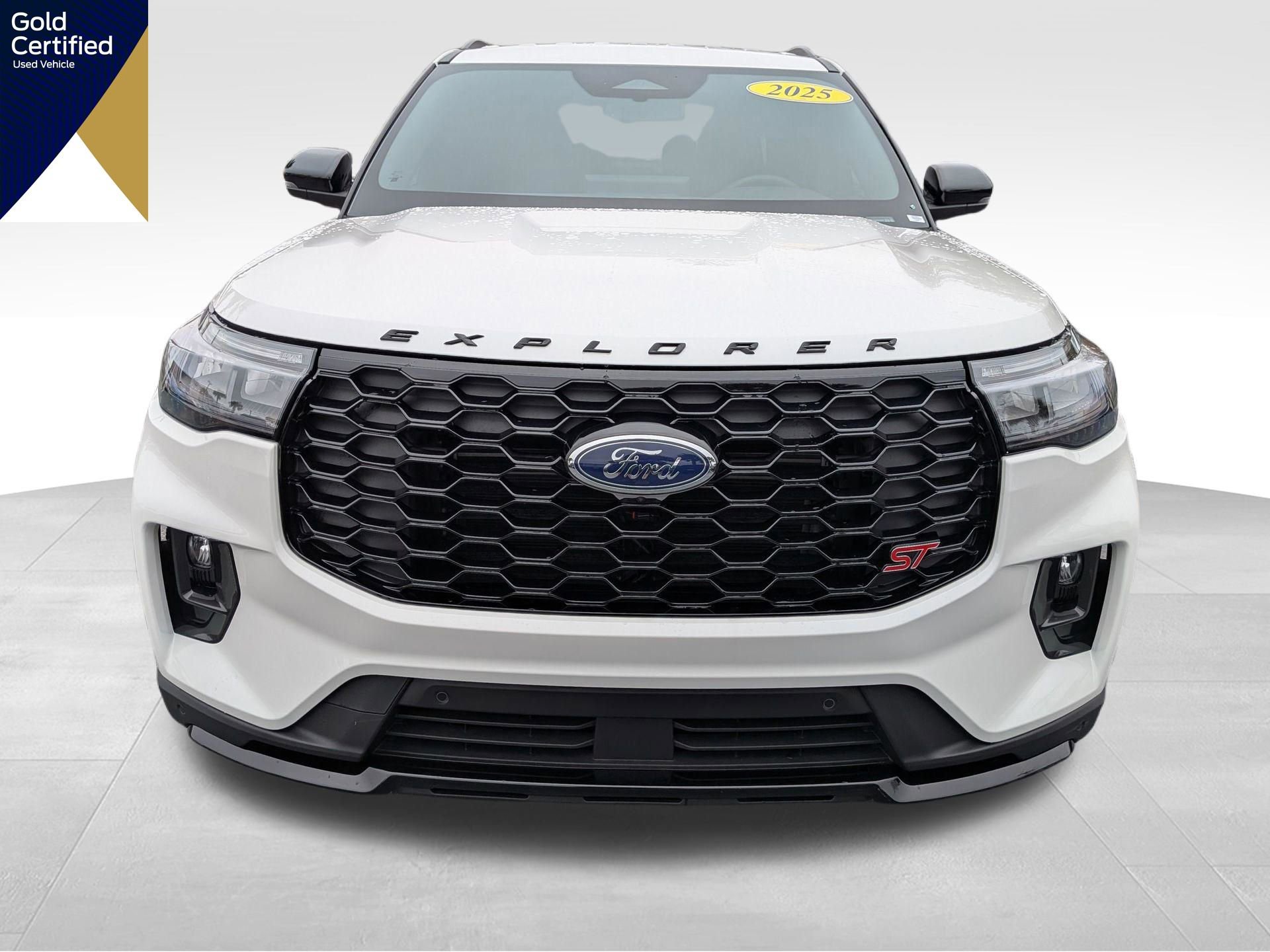 Certified 2025 Ford Explorer ST image 12