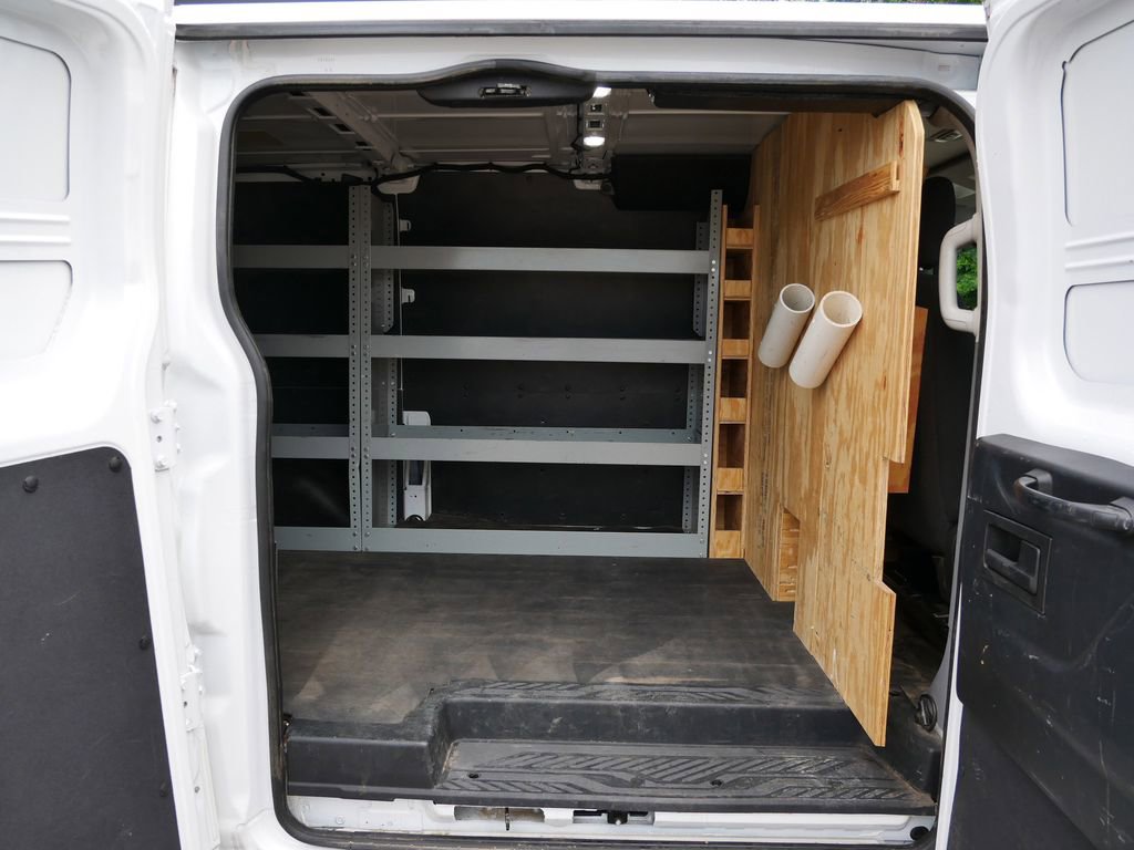 Certified 2018 Ford Transit 150 130 Low Roof w/ Interior Upgrade Package RWD image 10